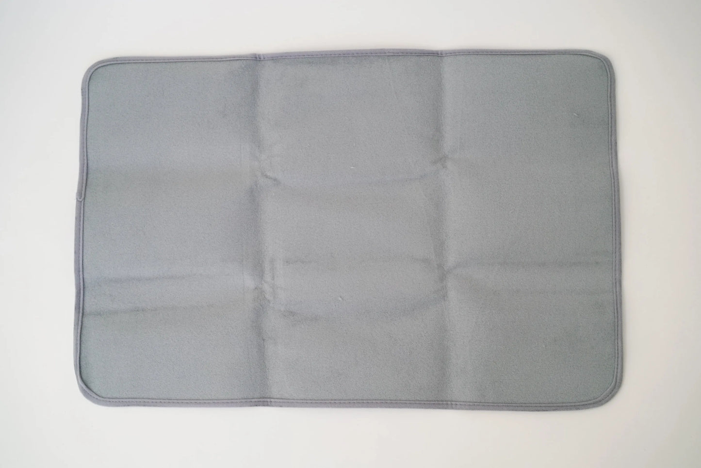 Hand and Machine Washable Self-Warming Pet Mat for Cats & Dogs